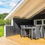 بيت للعطل 4 Star Holiday Home In Borkop *